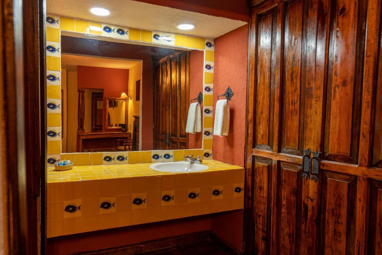 Hosteria San Felipe パツクアロ エクステリア 写真