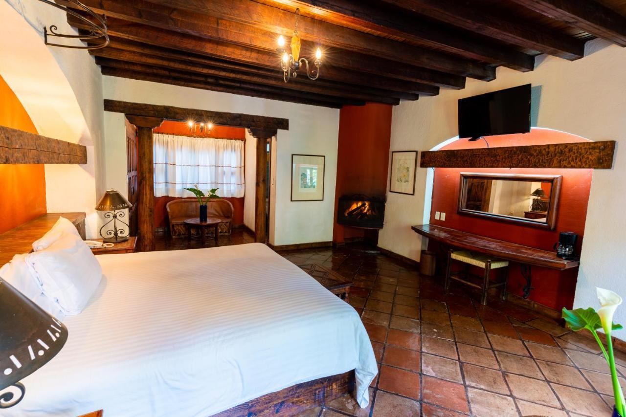 Hosteria San Felipe パツクアロ エクステリア 写真