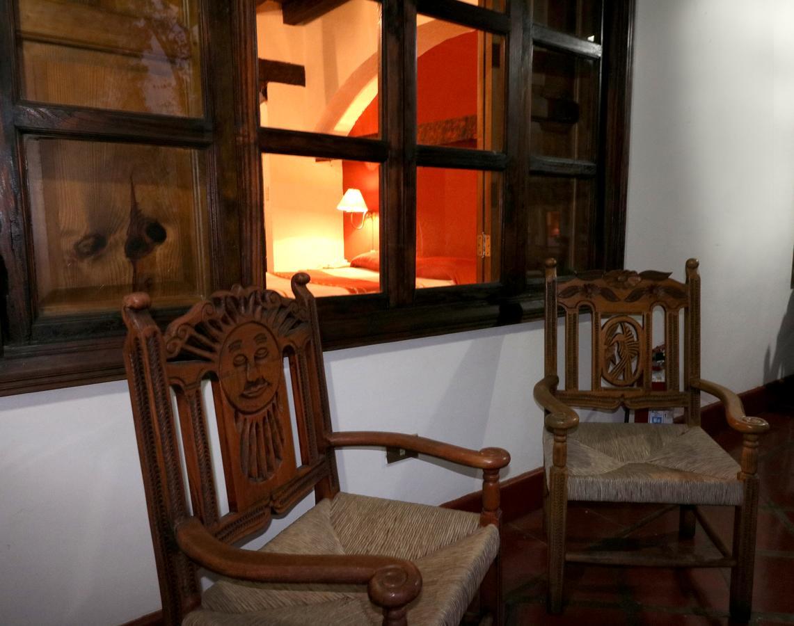 Hosteria San Felipe パツクアロ エクステリア 写真