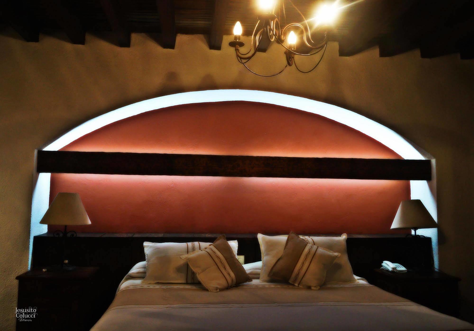 Hosteria San Felipe パツクアロ エクステリア 写真
